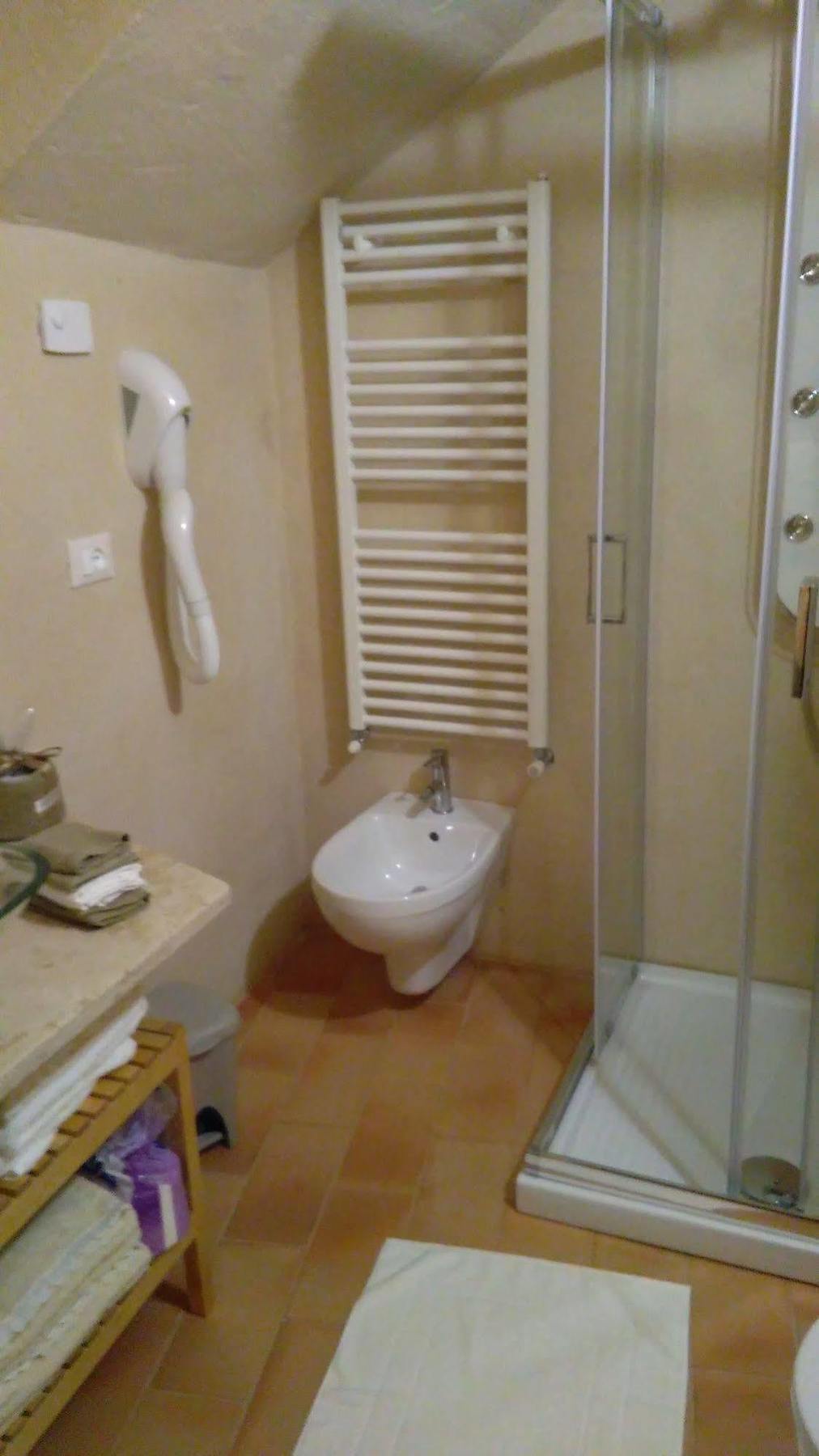 Casa Daisy Hotel Paderno del Grappa ภายนอก รูปภาพ