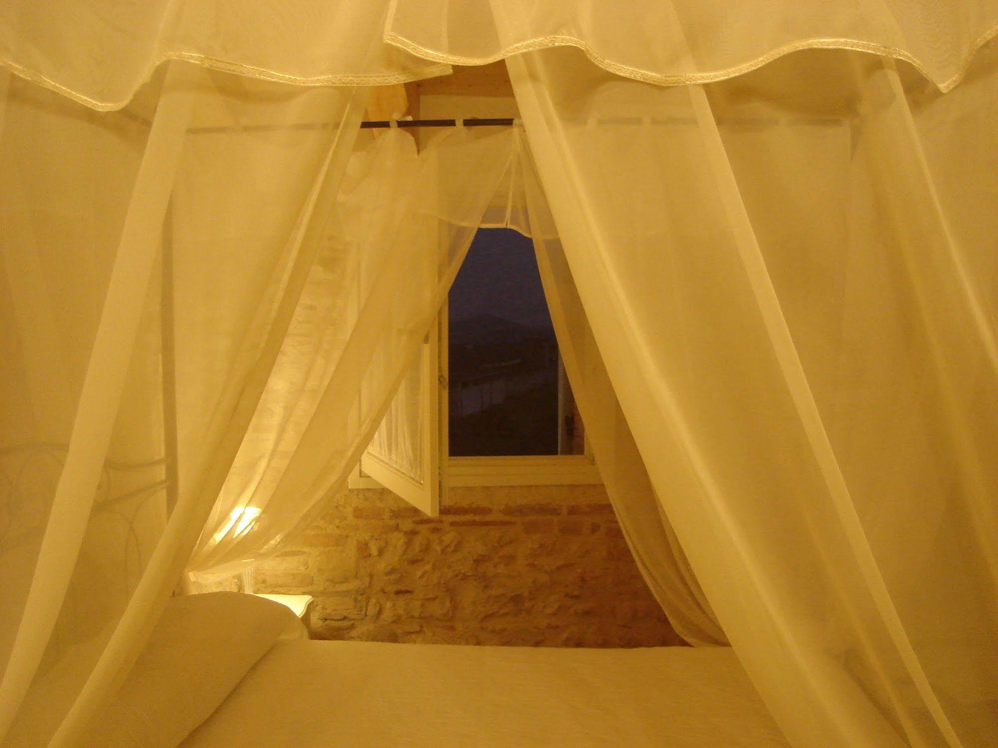 Casa Daisy Hotel Paderno del Grappa ภายนอก รูปภาพ